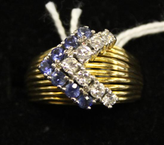 Sapphire and diamond cocktail ring, 18ct gold and platinum setting